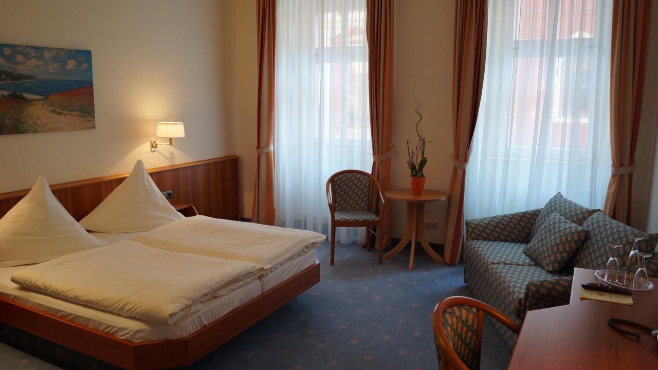Hotel Goldener Loewe Waldheim Pokój zdjęcie