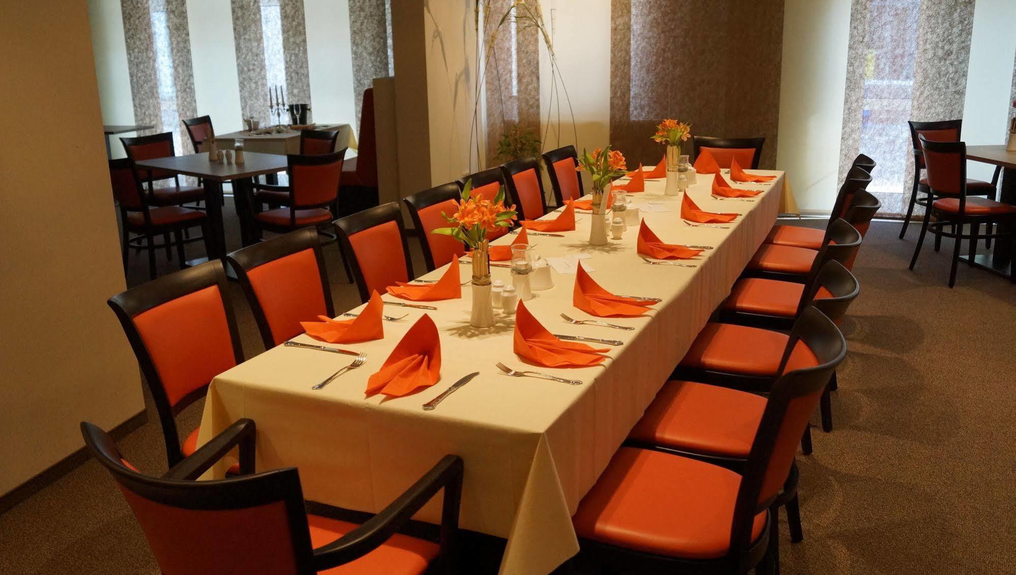 Hotel Goldener Loewe Waldheim Zewnętrze zdjęcie